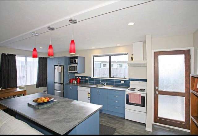 Large family home with big backyard for Rent