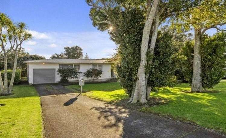 8 Ashcroft Avenue Mangere Bridge_7