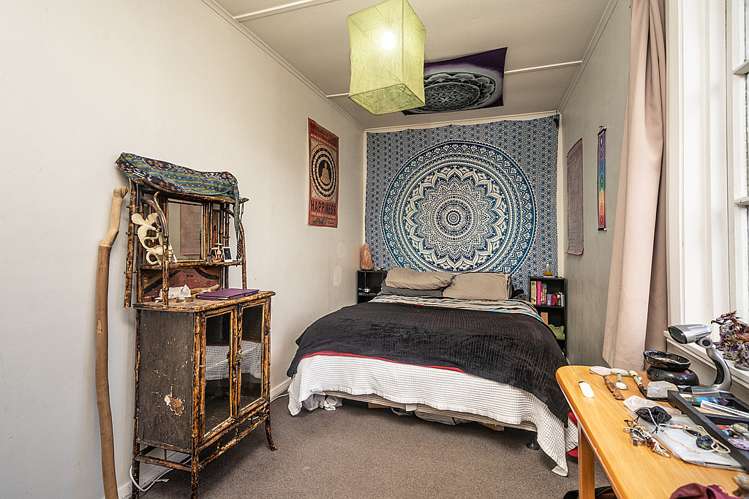 30 Avro Crescent Hornby_7