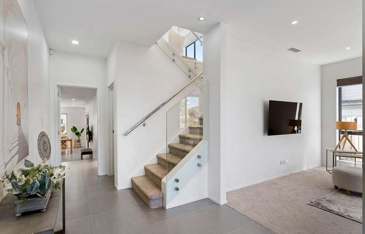 8 Makura Road Long Bay_6