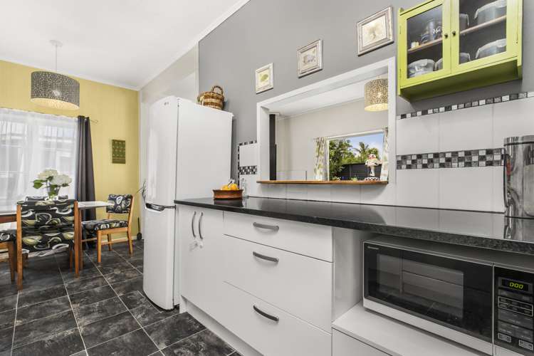 82a Atkinson Road Titirangi_4