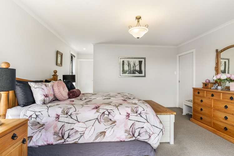 65 Racecourse Road Winton_12