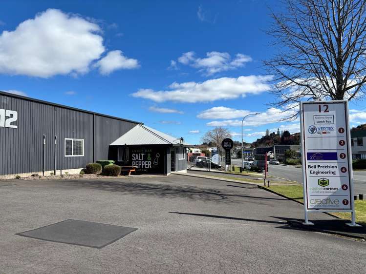 1/12 Maleme Street Greerton_2