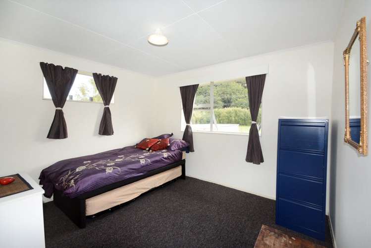 38 Irvine Street Lawrence_8