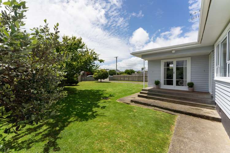 14 Margaret Street Levin_23