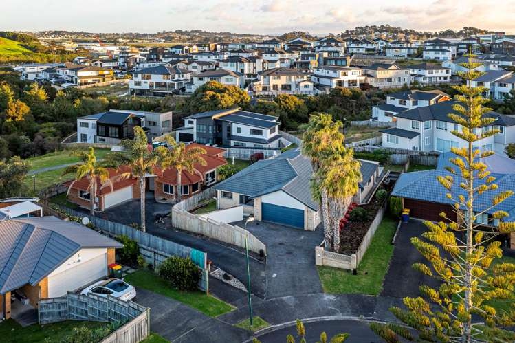 11 Buncrana Place Pinehill_1