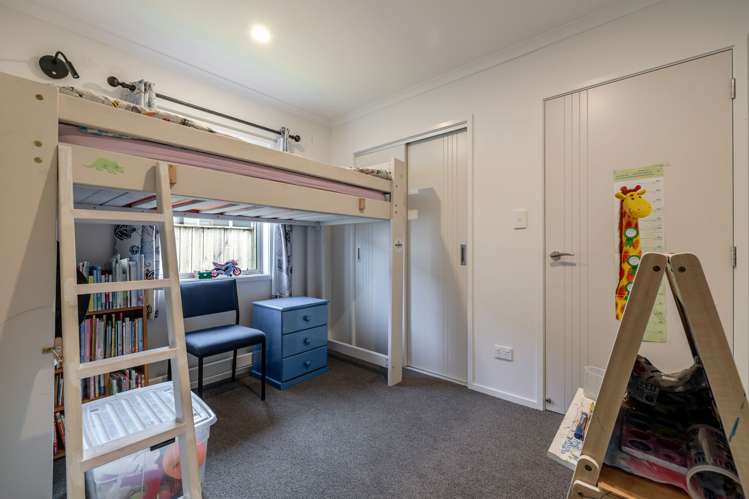 6 Silkwood Place Fitzherbert_13