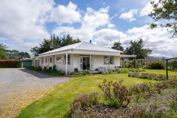 121 Chester Road Carterton_0