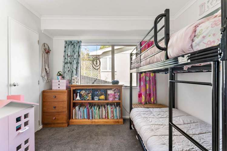 1/16 Ocean View Road Hatfields Beach_10