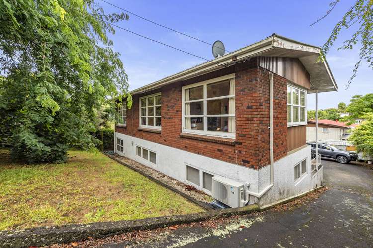 347 Cobham Drive Hillcrest_11