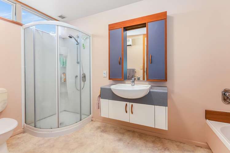 4B Hatton Street Karori_16