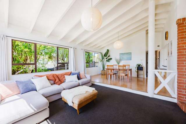 78 Atherfold Crescent Greenmeadows_3