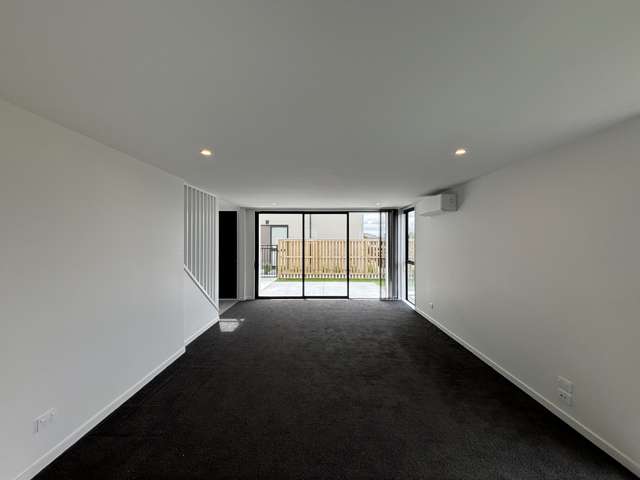 15/6 Skibbereen Drive Halswell_2