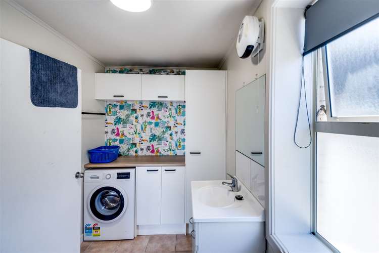 27 Enfield Road Hospital Hill_14