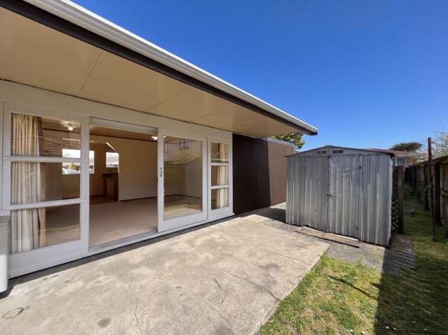2/5 Carolyn Street Manukau_2