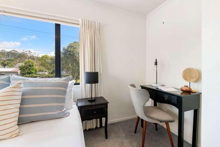 2/49 Selwyn Crescent Forrest Hill_12