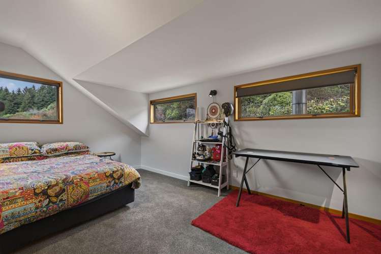 4 Moss Lane Sunshine Bay_13