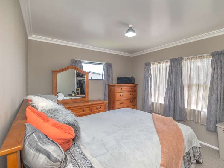 14 Strathmore Avenue Levin_6