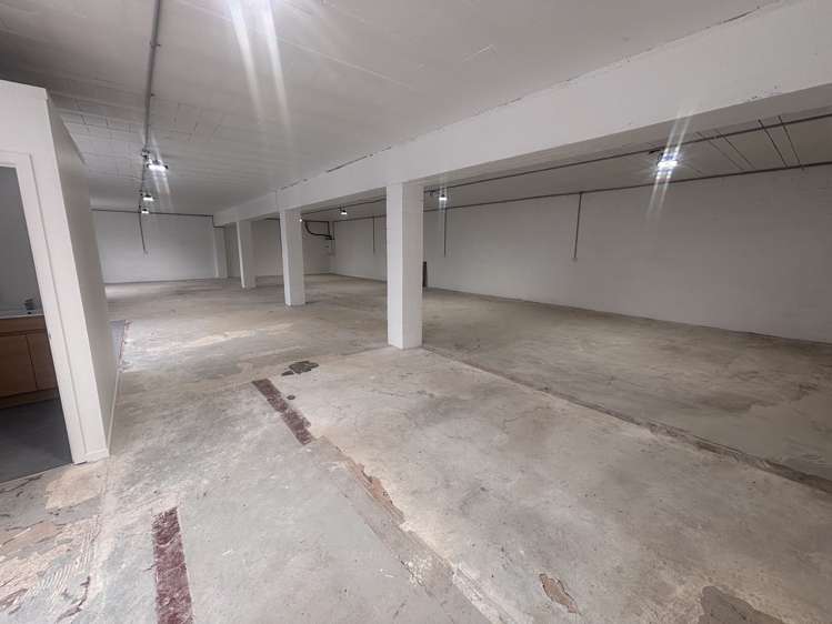 184 McLeod Road Te Atatu South_1