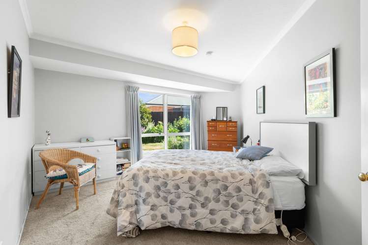 50b Karnak Crescent Russley_8