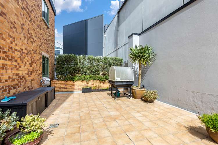 2d/8 Howe Street Freemans Bay_16