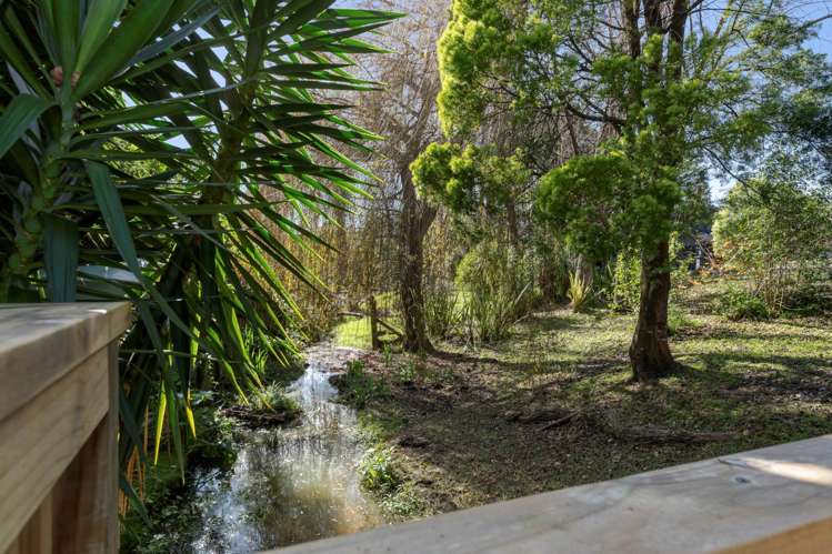 12 Blakewell Place Beachlands_33