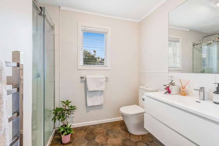 30a Tiroroa Avenue Te Atatu South_10