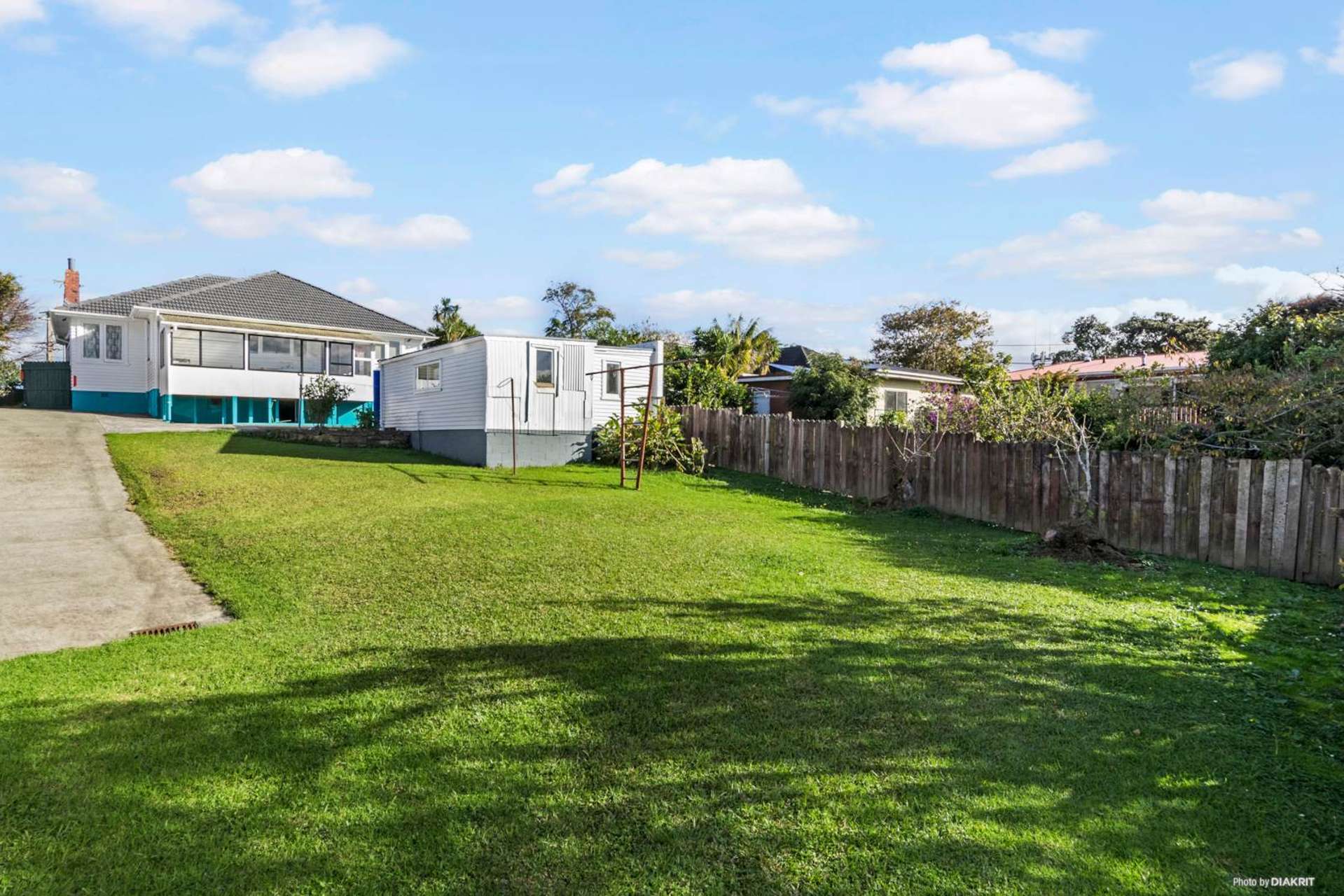 205 White Swan Road Mt Roskill Auckland City Houses for Sale