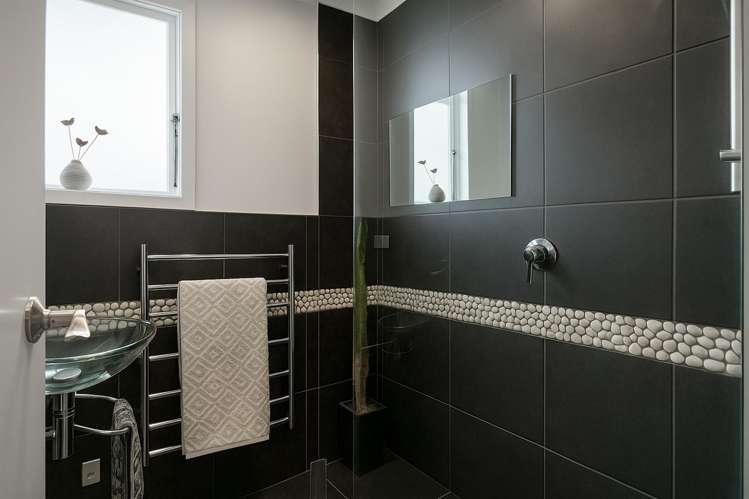 76 Mcentee Road Waitakere_16