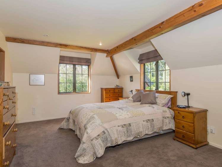 284 Marshs Road Hornby South_11