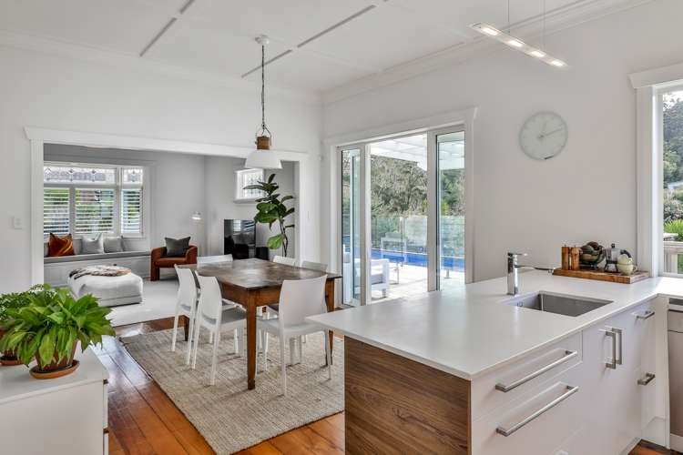 14 Landing Road Titirangi_13