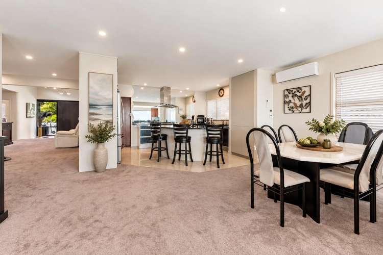 6 Durness Place Red Beach_12