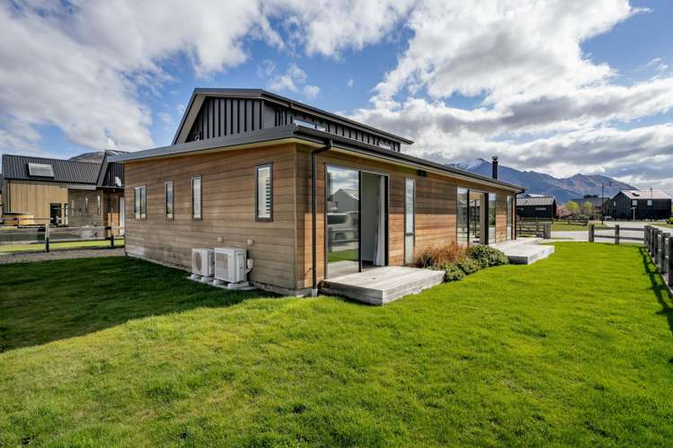 5 Wallace Place Wanaka_23