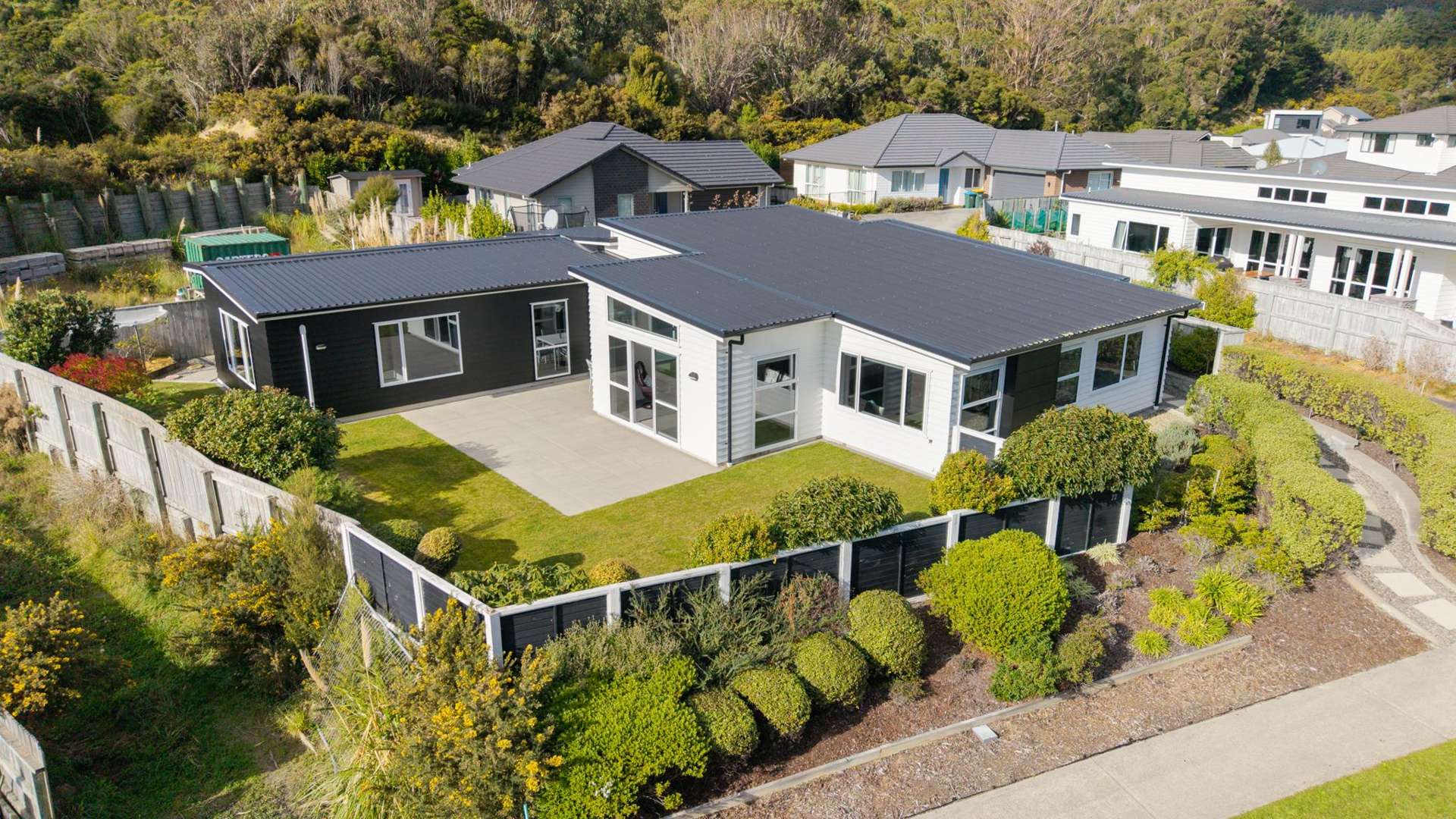 22 Banks Boulevard Whitby_0