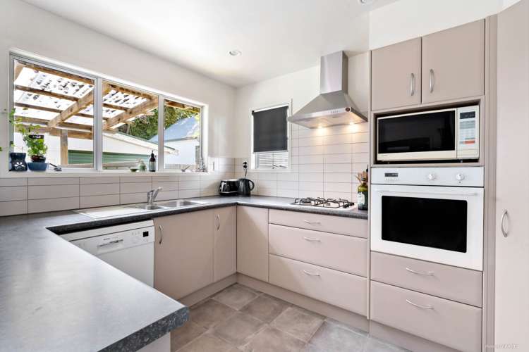 7 Williams Road Hobsonville_10