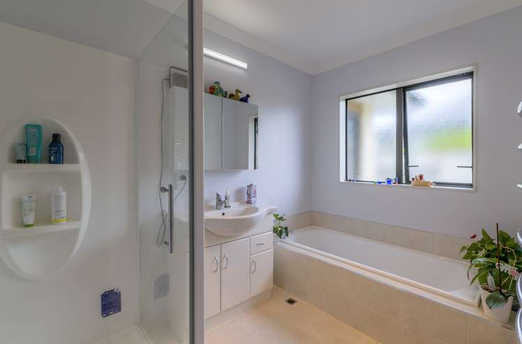 8 Speranza Avenue Otaki_16