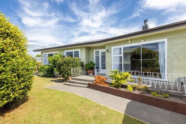 608 Willowpark Road South Akina_2