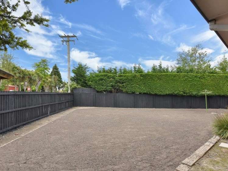 2 Woodglen Drive Woodend_18