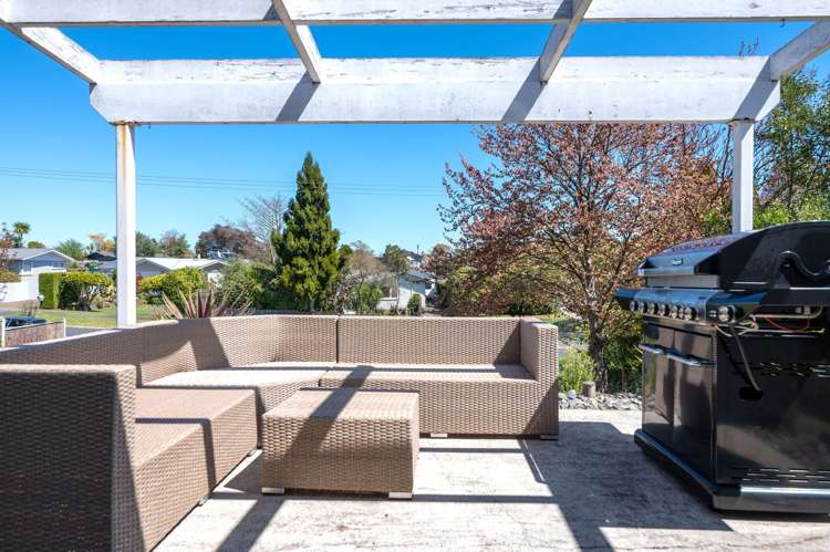 64 Hinemoa Avenue Taupo_8