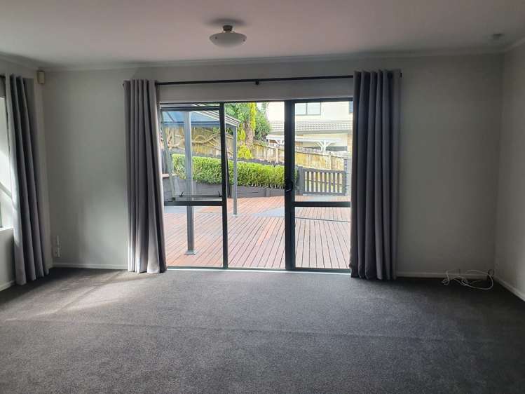 1/33 Stewart Gibson Place Manurewa_15