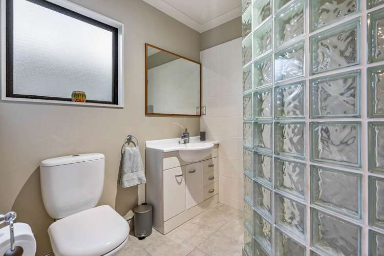 32a Covil Avenue Te Atatu South_7