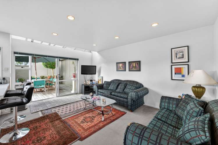 2/176 Upland Road Remuera_7