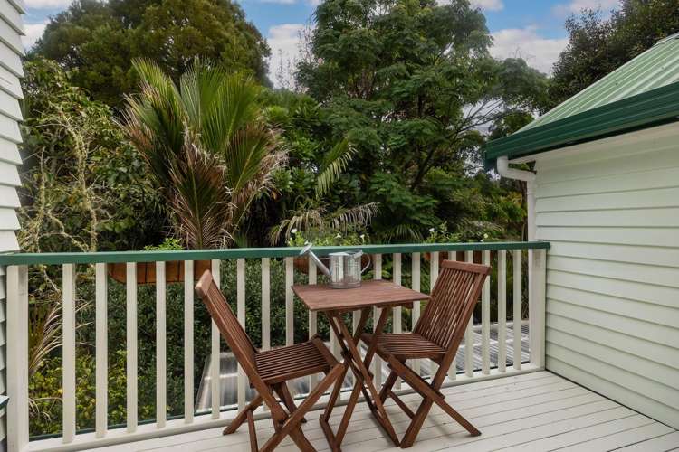 29 Hollywood Avenue Titirangi_22