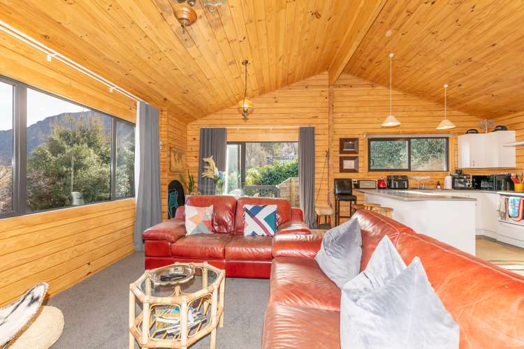 3d Mcdonnell Road Arrowtown_1