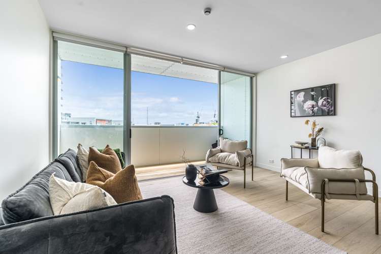 3a/2 Fisher-Point Drive Auckland Central_16