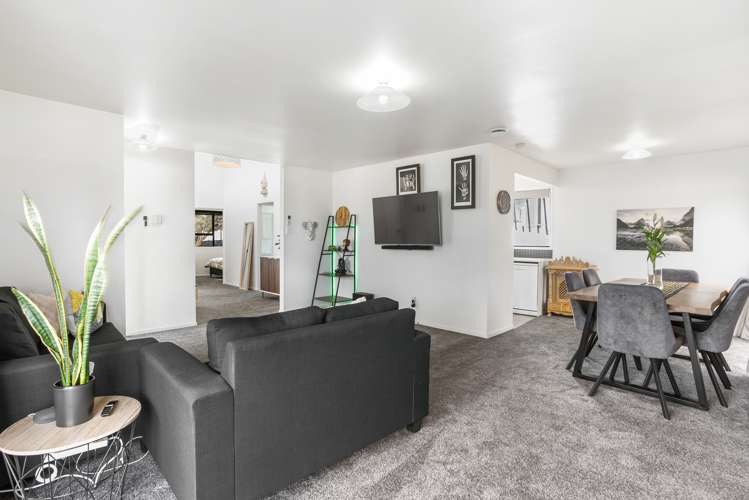 3 Pahi Place West Harbour_5