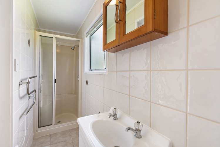 43b Swann Beach Road Stanmore Bay_12