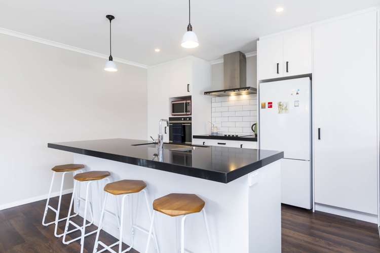 36 Te Kaeaea Crescent Wallaceville_7