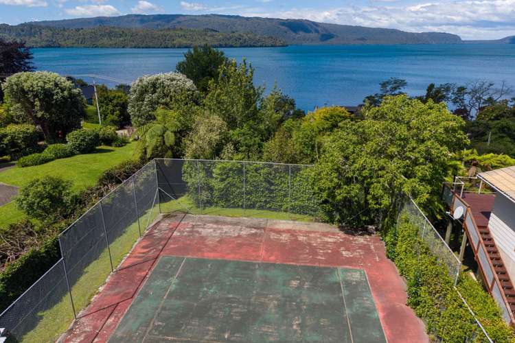 188 Spencer Road Lake Tarawera_17