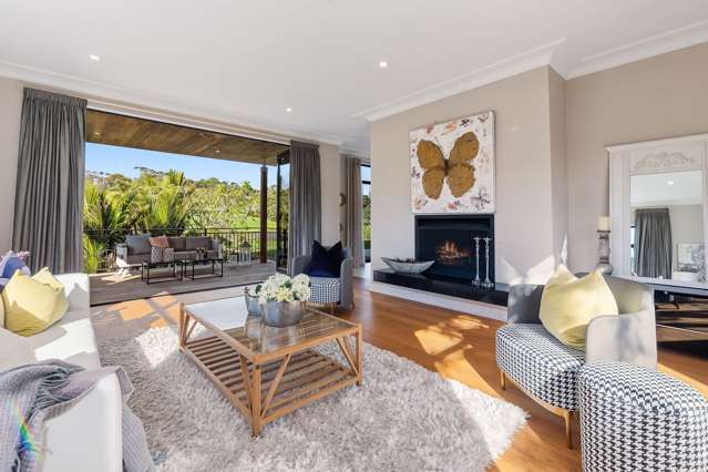 60 James Paige Lane Riverhead_4